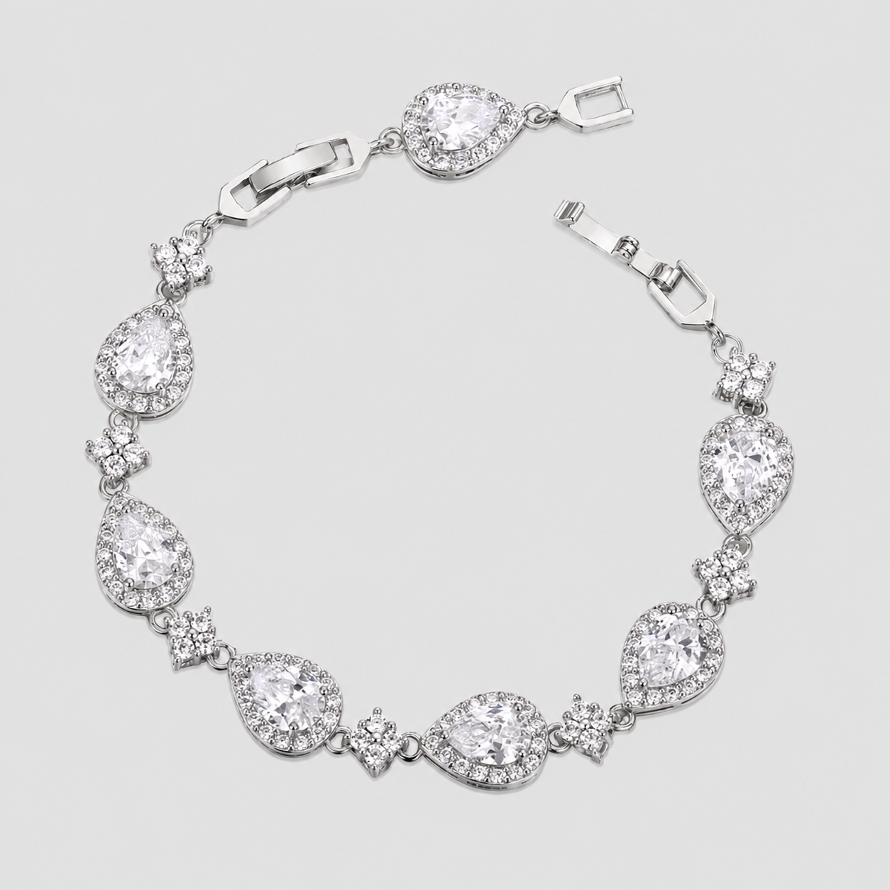 Valerara Star Drop Bracelet